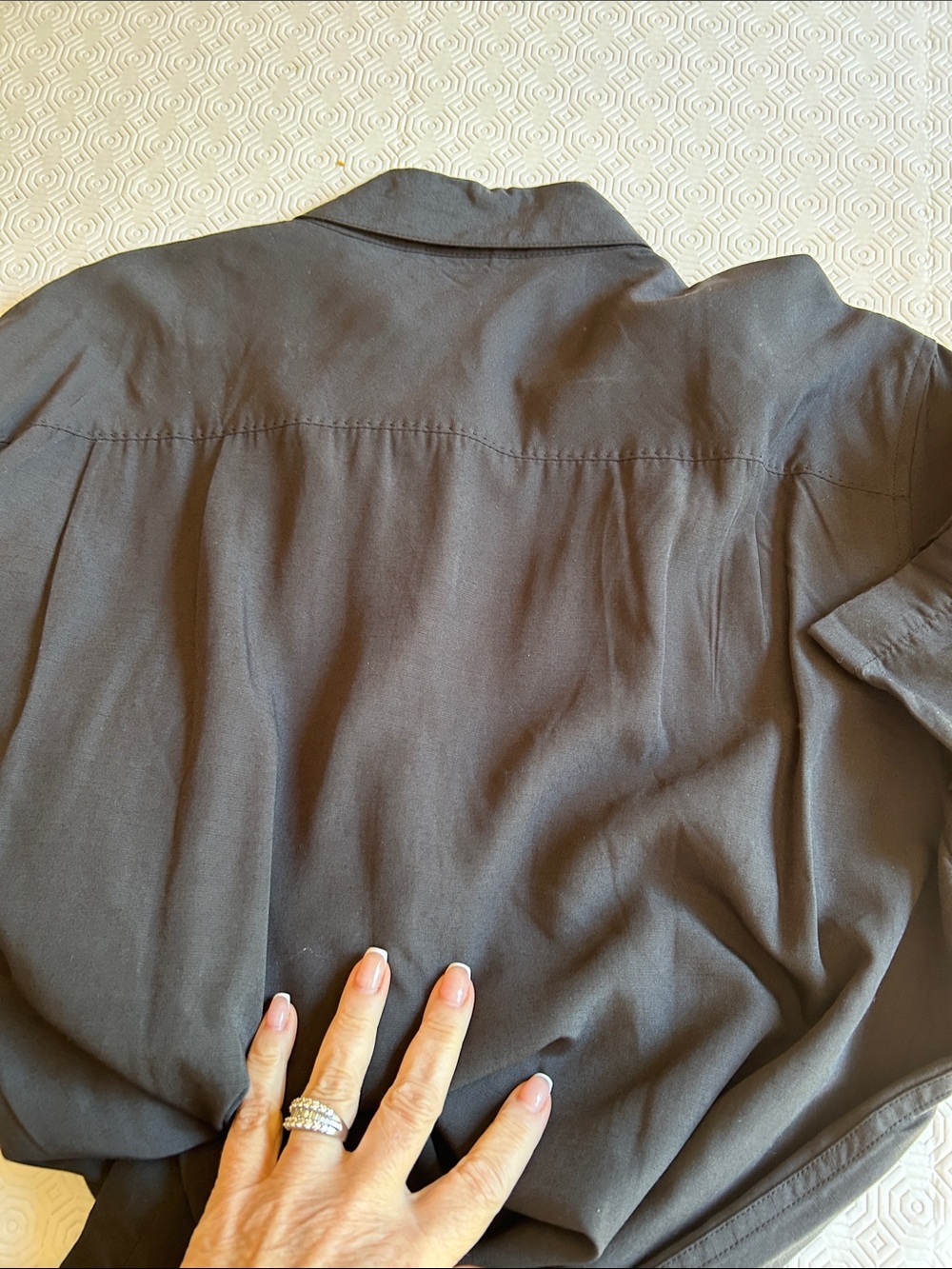 Men's Short Sleeve Casual Button-Down Shirt with Chest Pocket Black Size Large - Picture 4 of 6